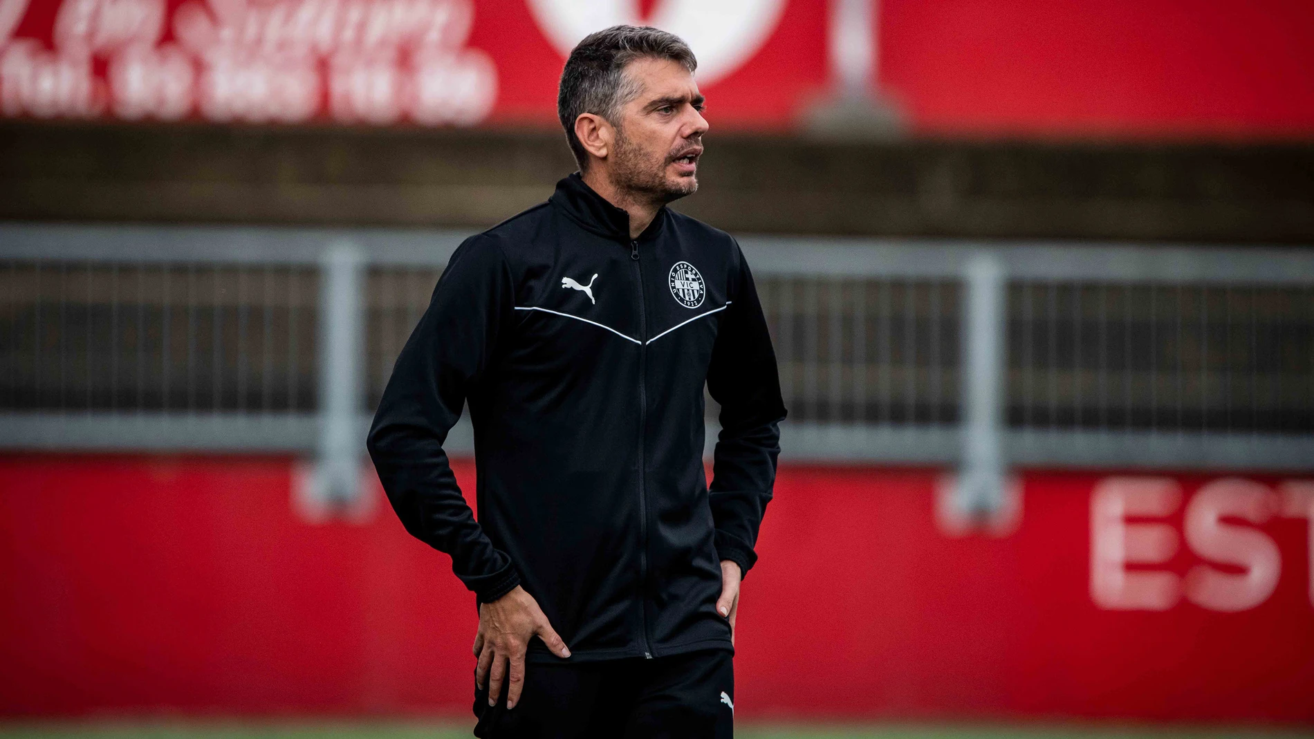 Ramón Carrascal, el entrenador de la Unió Esportiva Vic que admira a Simeone: "Se comporta como un entrenador amateur"