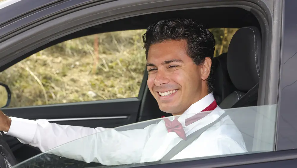 Alfred García llega a la boda de Ana Guerra y Víctor Elías