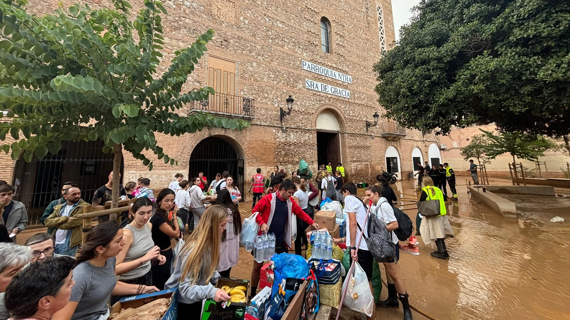 La corriente de solidaridad se canaliza en La Torre a través de la parroquia de la pedanía