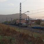 Descarrilla un tren con mercancías peligrosas en Guadalajara