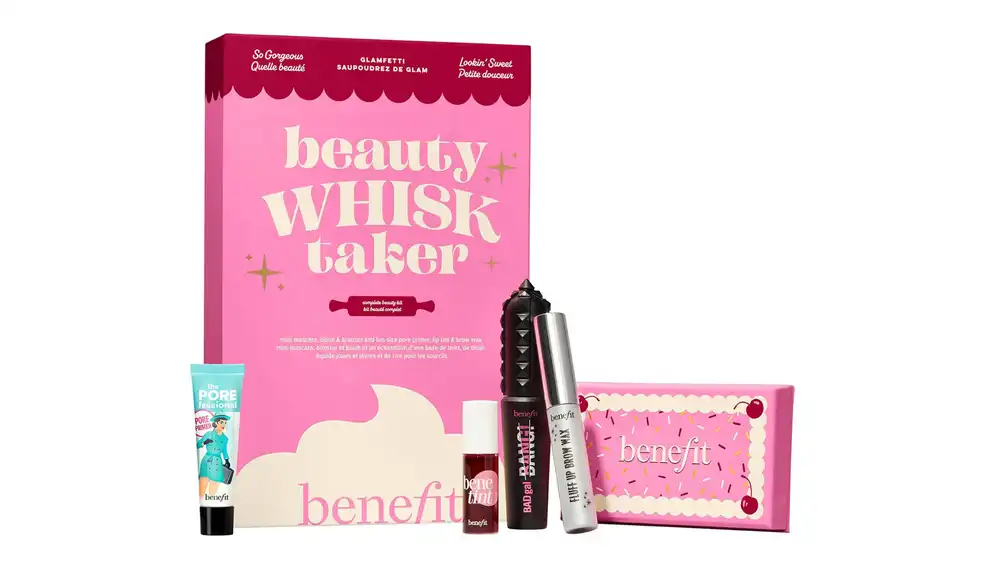 Estuche de belleza de esenciales de maquillaje.