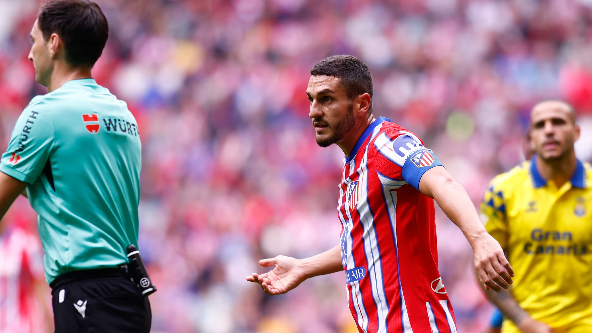 Jorge Resurreccion Koke of Atletico de Madrid protests during the Spanish League, LaLiga EA Sports, football match played between Atletico de Madrid and UD Las Palmas at Riyadh Air Metropolitano stadium on November 3, 2024, in Madrid, Spain. AFP7 03/11/2024 ONLY FOR USE IN SPAIN