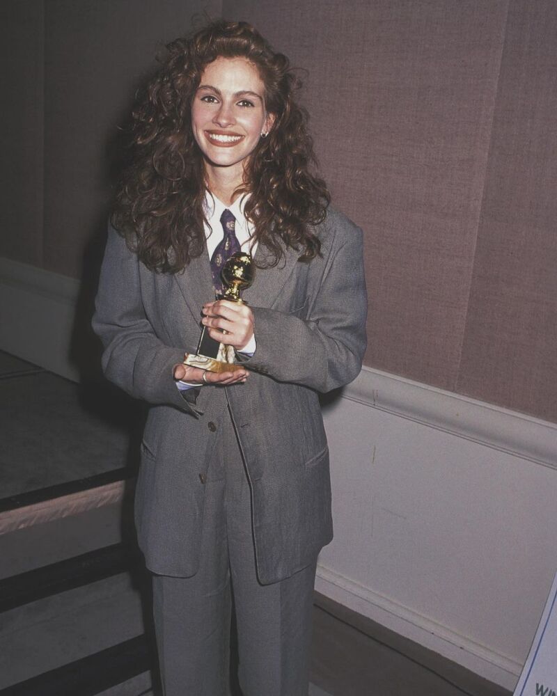 Julia Roberts con traje masculino.