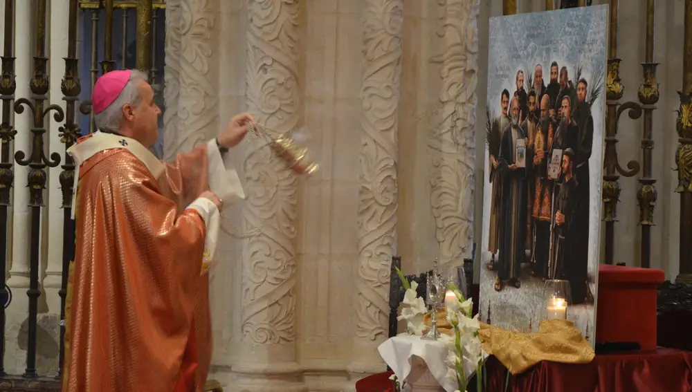 El arzobispo de Burgos preside en la Catedral la misa de acción de gracias
