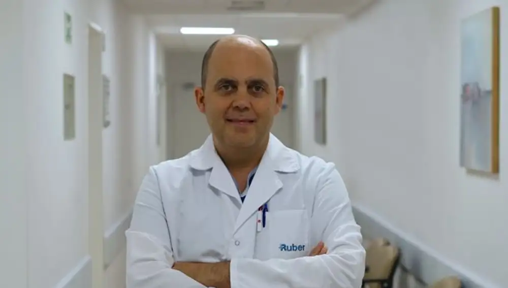 Doctor Pablo Gallo González, jefe de Servicio de Angiología y Cirugía Vascular del Hospital Ruber Internacional