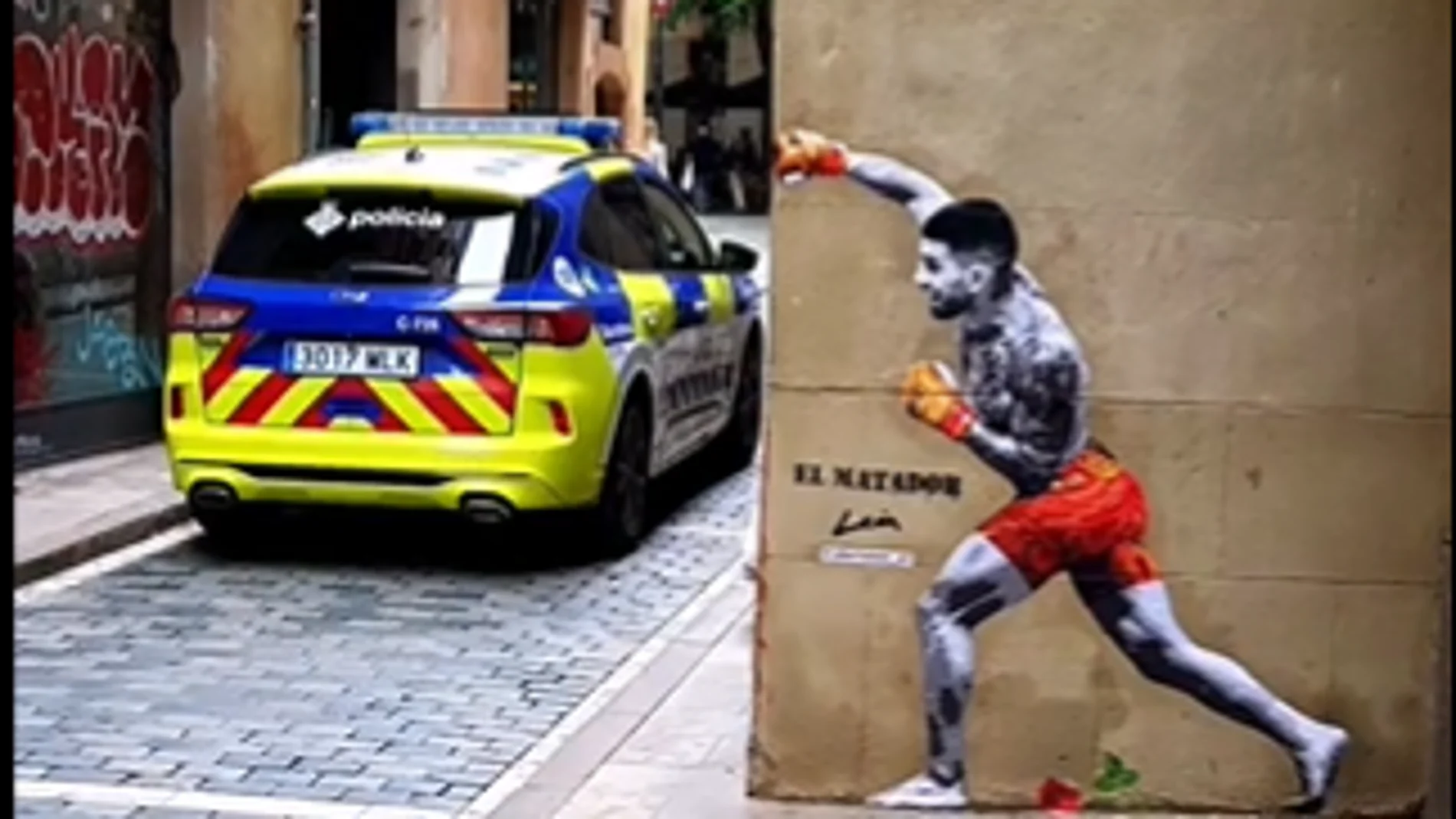 El impresionante mural callejero dedicado a Topuria