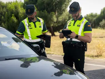 Control de la Guardia Civil Control de la Guardia Civil