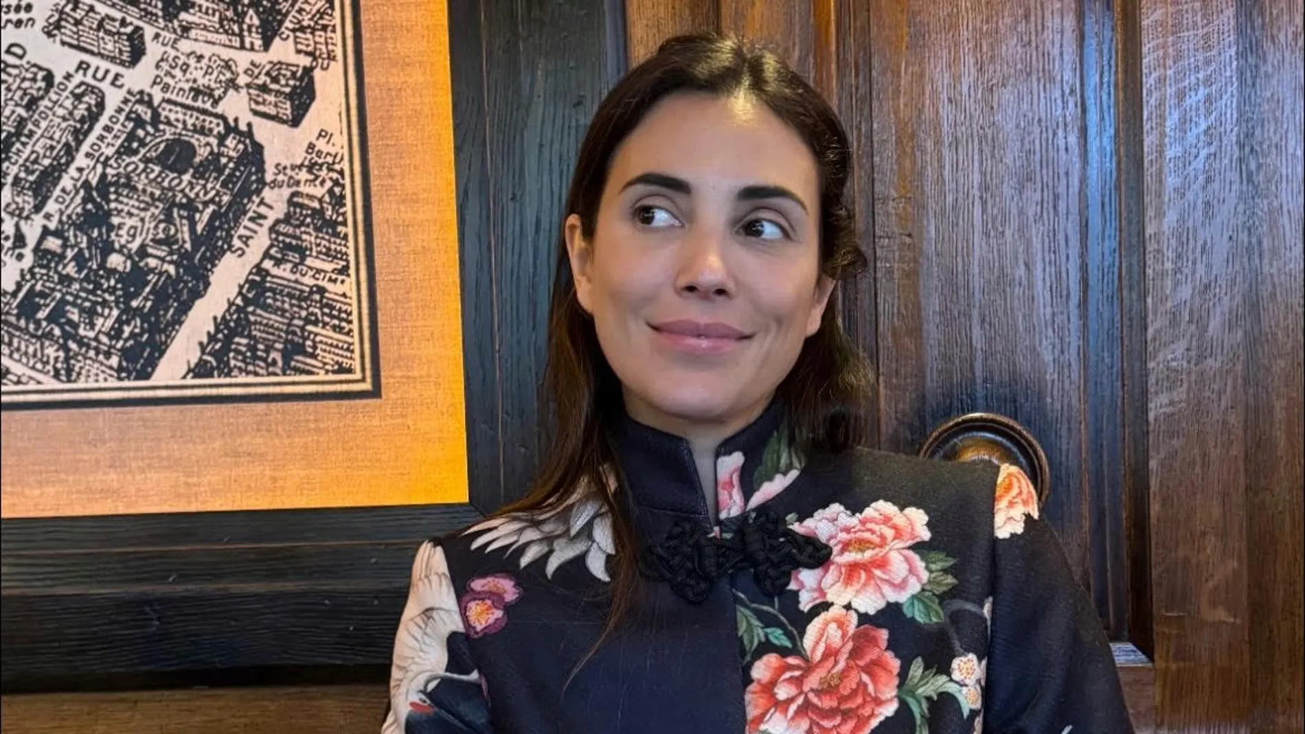 El look de Sassa de Osma en París.