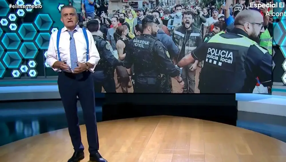 El Gran Wyoming no se corta ante Iker Jiménez "Debería buscar su rigor y su honestidad"