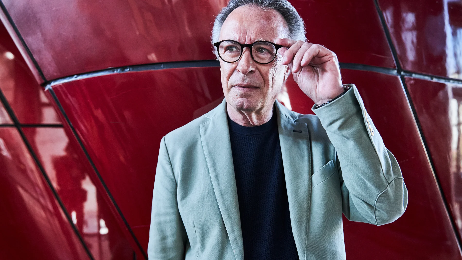 Oscar Martínez interpreta a Antonio Dumas en "Bellas Artes"