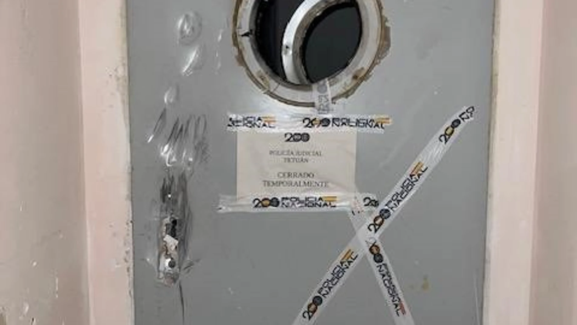 Tres detenidos por vender drogas desde un 'narcotrastero' en el distrito de Tetuán REMITIDA / HANDOUT por POLICÍA NACIONAL Fotografía remitida a medios de comunicación exclusivamente para ilustrar la noticia a la que hace referencia la imagen, y citando la procedencia de la imagen en la firma 06/11/2024