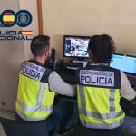 Agentes de ciberseguridad de la Policía Nacional