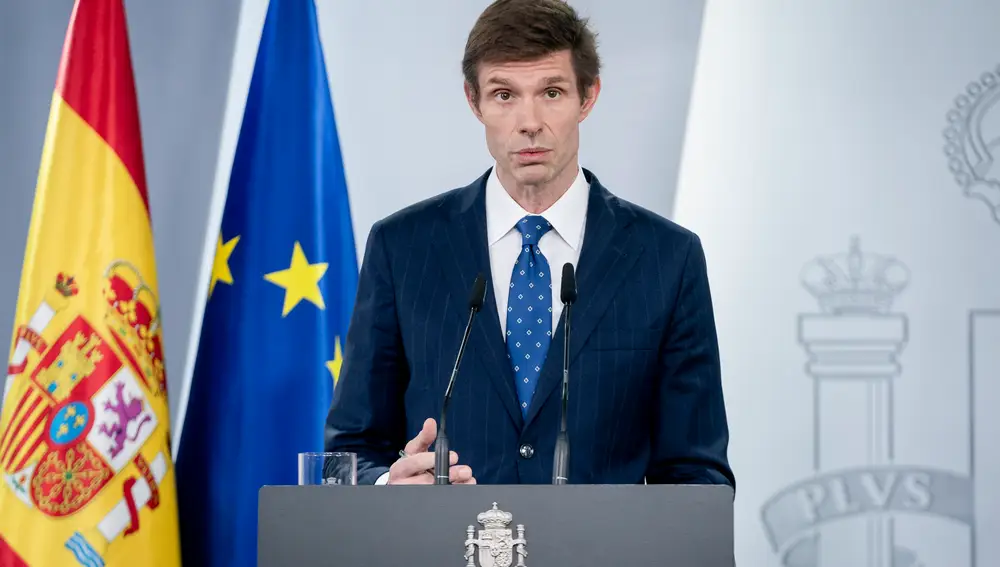 Comparecencia del director general de Seguros y la subsecretaria de Interior tras el Comité de Crisis por la DANA