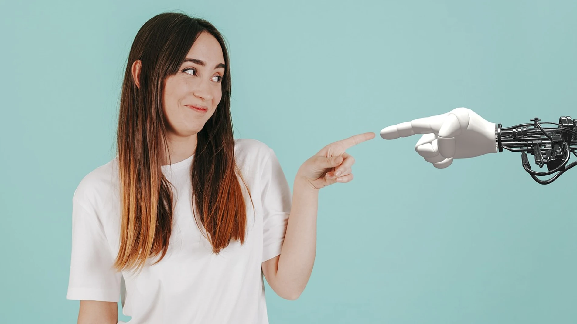 Las relaciones entre IA y personas físicas cada vez son más estrechas