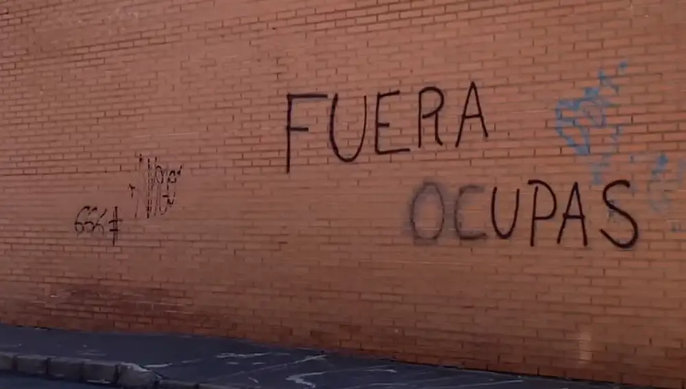 Pintadas en las viviendas de Chozas de Canales (Toledo)