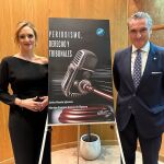 Los autores en la presentación
