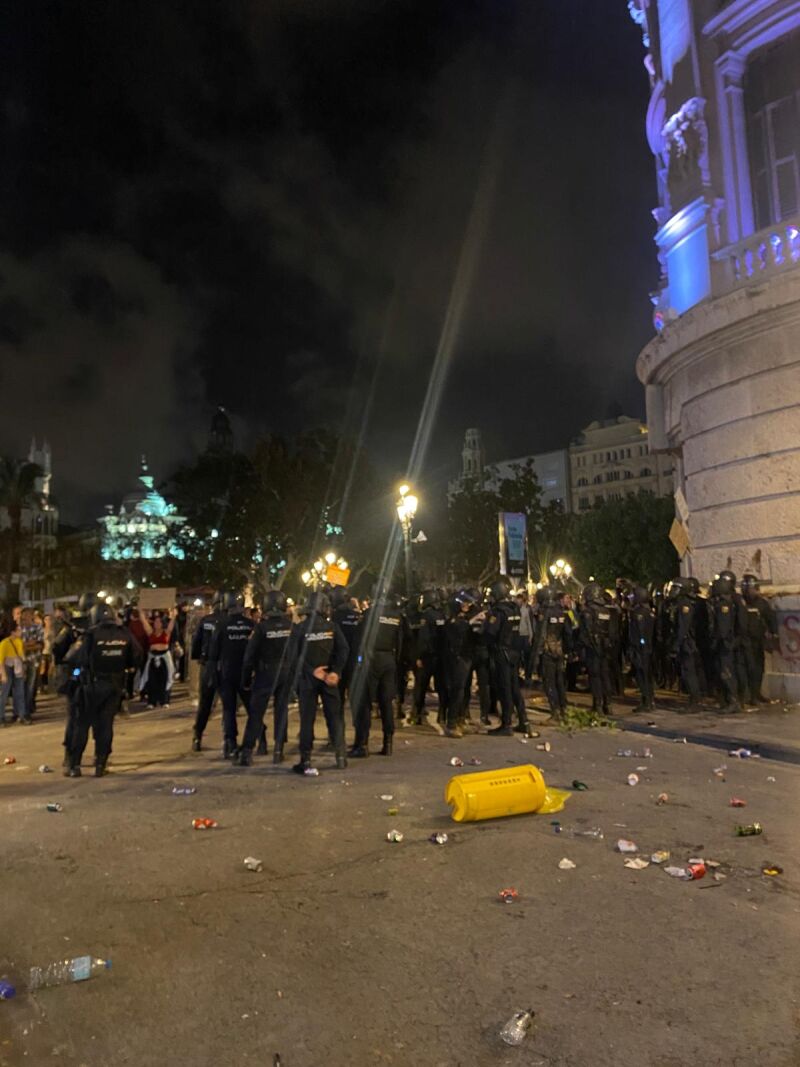 Cargas policiales en la manifestación