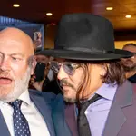 Alfombra roja de la película de Johnny Depp y el equipo de Modi-Three Days on the Wing of Madness