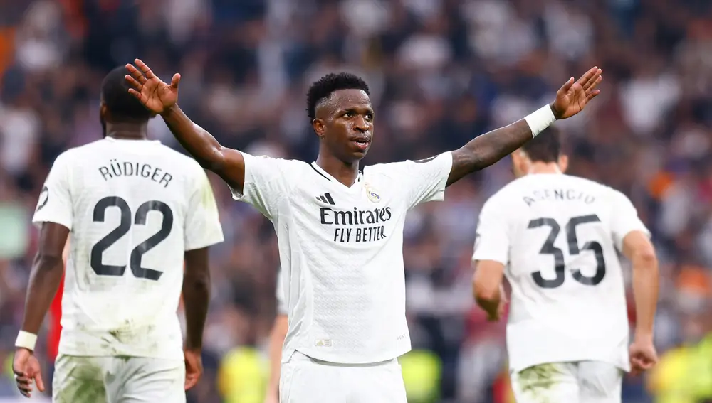 Real Madrid v CA Osasuna - LaLiga EA Sports