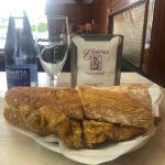 El mejor bocata de Asturias se come aquí.