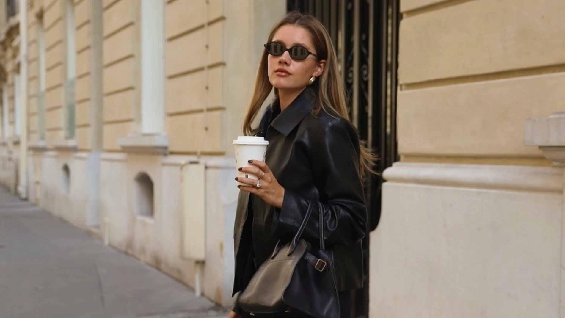 Estos son los looks que necesitas copiar para ir a la oficina ahora que llega el frío.