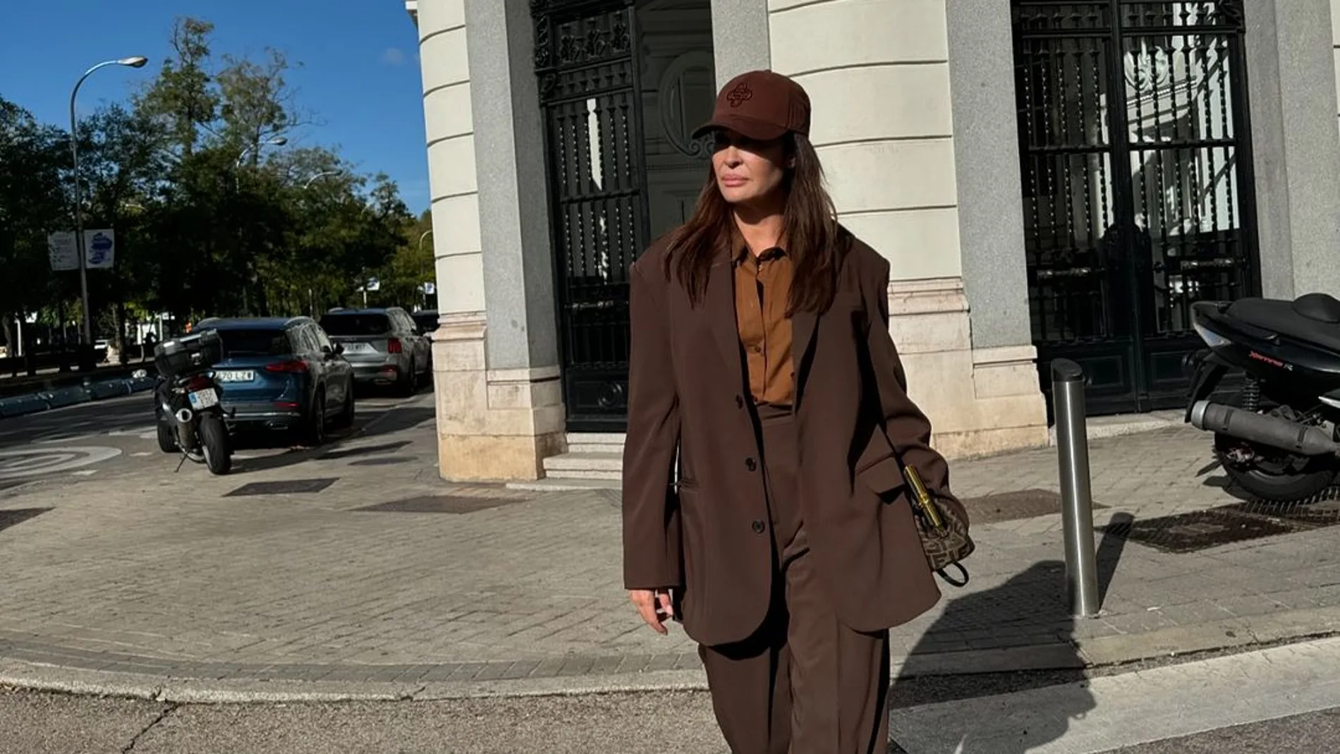 El look de Vicky Martín Berrocal por las calles de Madrid.