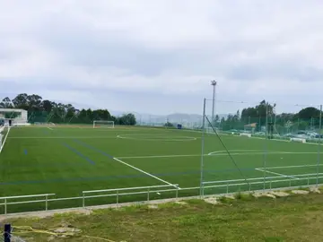 Imagen de archivo de un campo de la comunidad. Imagen de archivo de un campo de la comunidad.