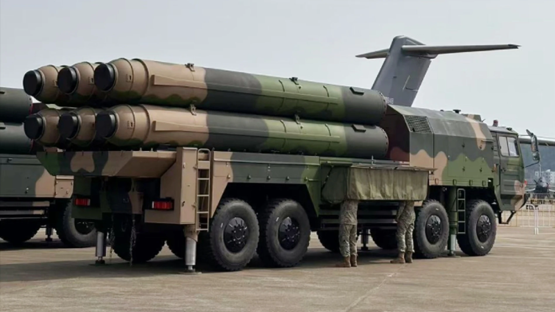 HQ-19 , el nuevo sistema de misiles superficie-aire de China que pretende rivalizar con el THAAD estadounidense.
