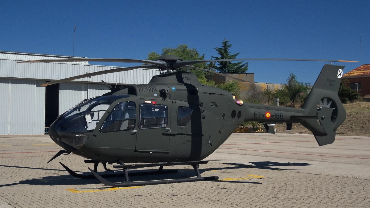 H135 perteneciente a la Academia de Aviación del Ejército de Tierra (ACAVIET)