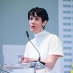 Elma Saiz, minsitra de Inclusión, Seguridad Social y Migraciones.