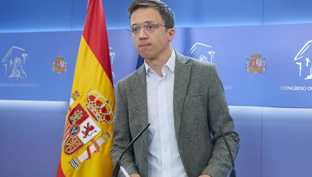 Errejón recurrirá la decisión del juez de archivar su causa hasta que la abogada de Mouliáa regrese de la baja médica