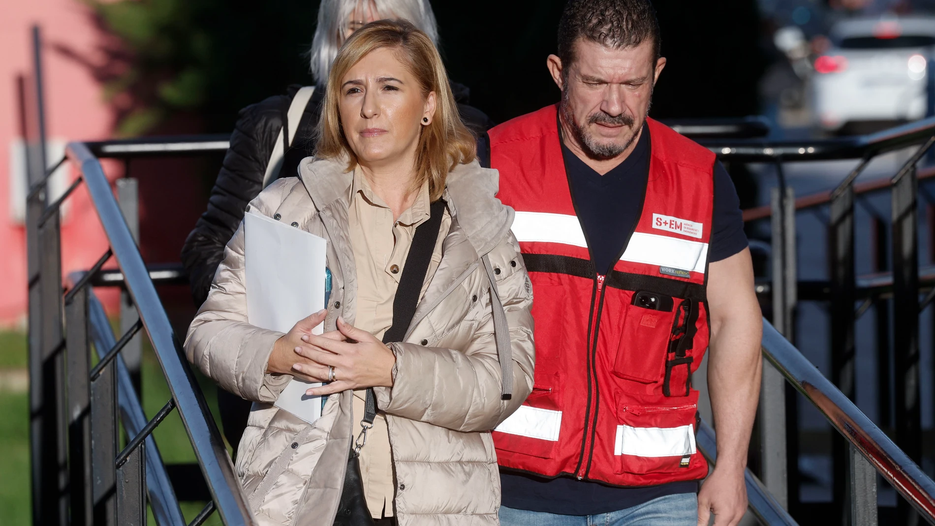 La todavía consellera Salomé Pradas y su secretario autonómico de Emergencia, Emilio Argüeso, ambos en entredicho