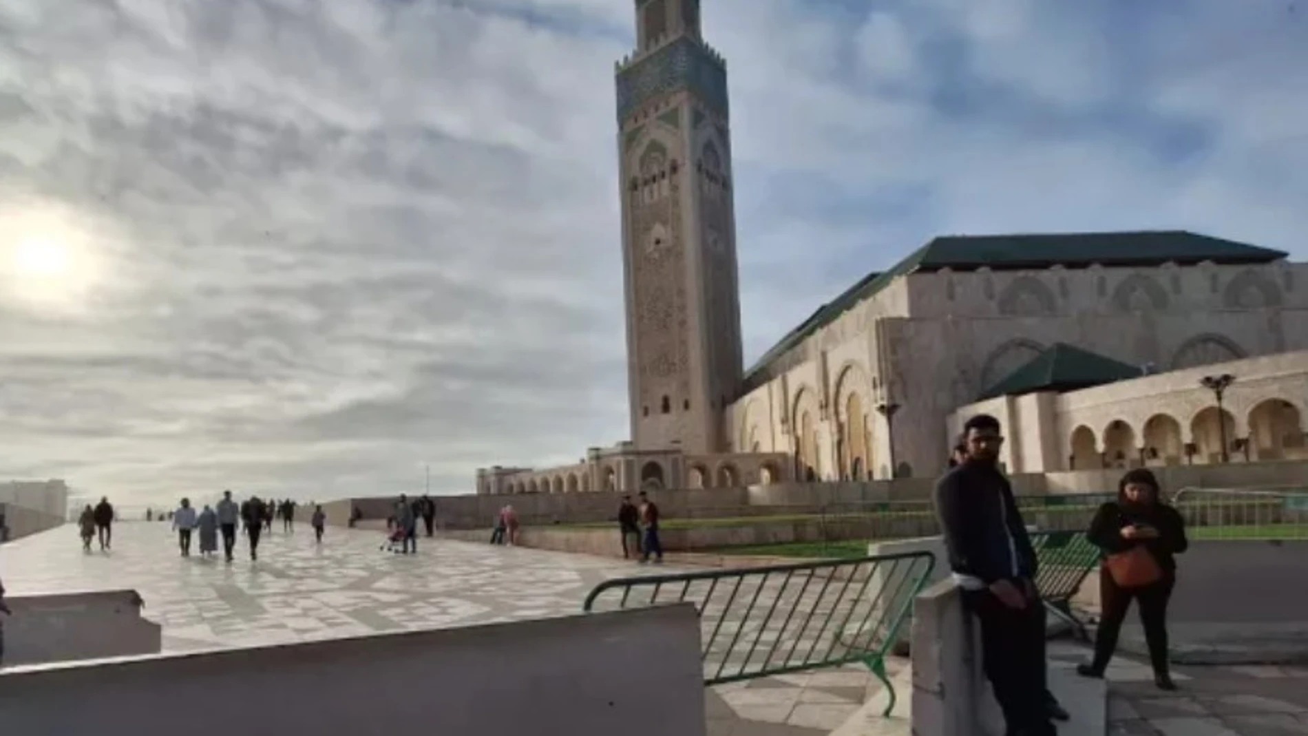 Explanada de la mezquita Hassan II, en Casablanca