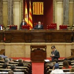 Sesión de control al presidente Salvador Illa en el Parlament de Cataluña