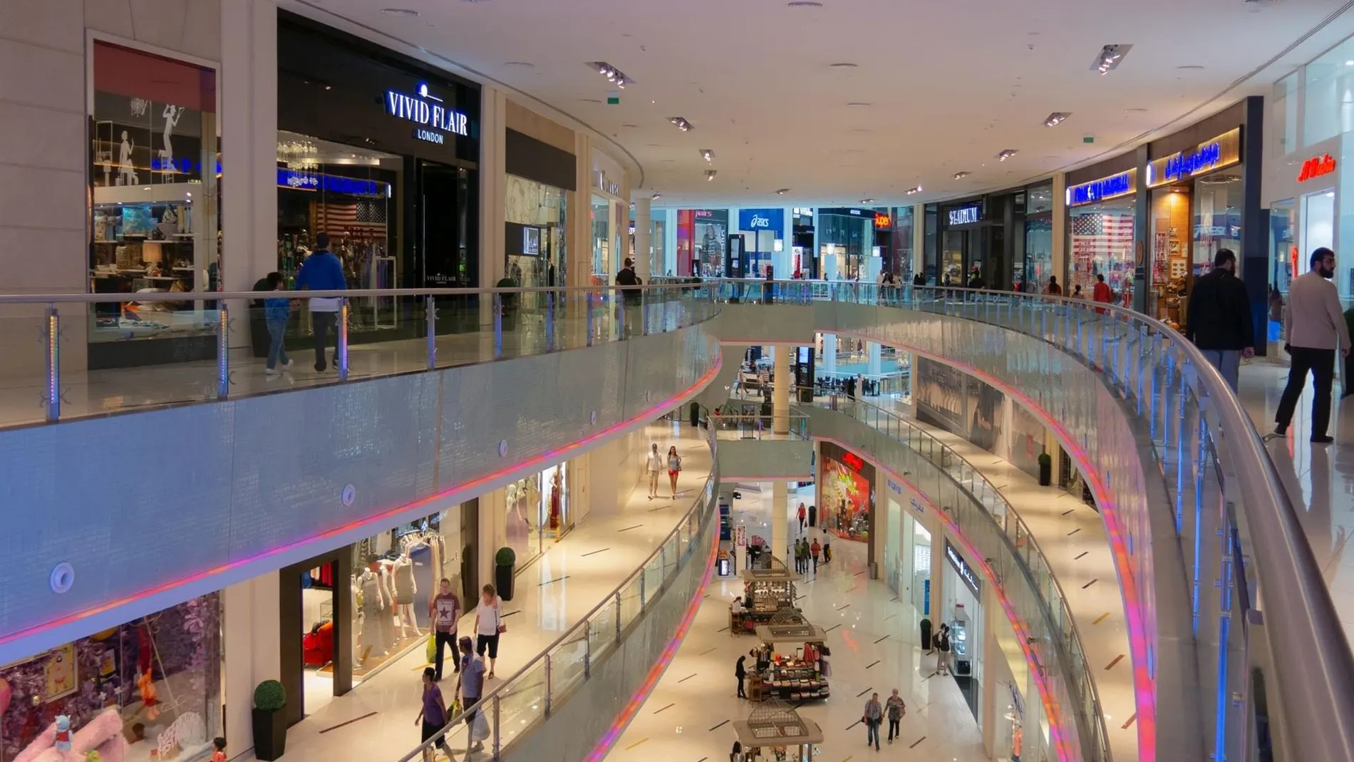 Economía.- Apresco advierte de un posible cierre de centros comerciales si se aprueba la supresión de las socimis