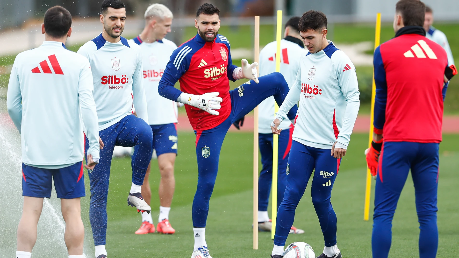 Mikel Merino, David Raya and Martin Zubimendi of Spain warm up during a training session prior to the Spanish national soccer team's UEFA Nations League matches at Ciudad del Futbol on November 14, 2024, in Las Rozas, Madrid, Spain. AFP7 14/11/2024 ONLY FOR USE IN SPAIN