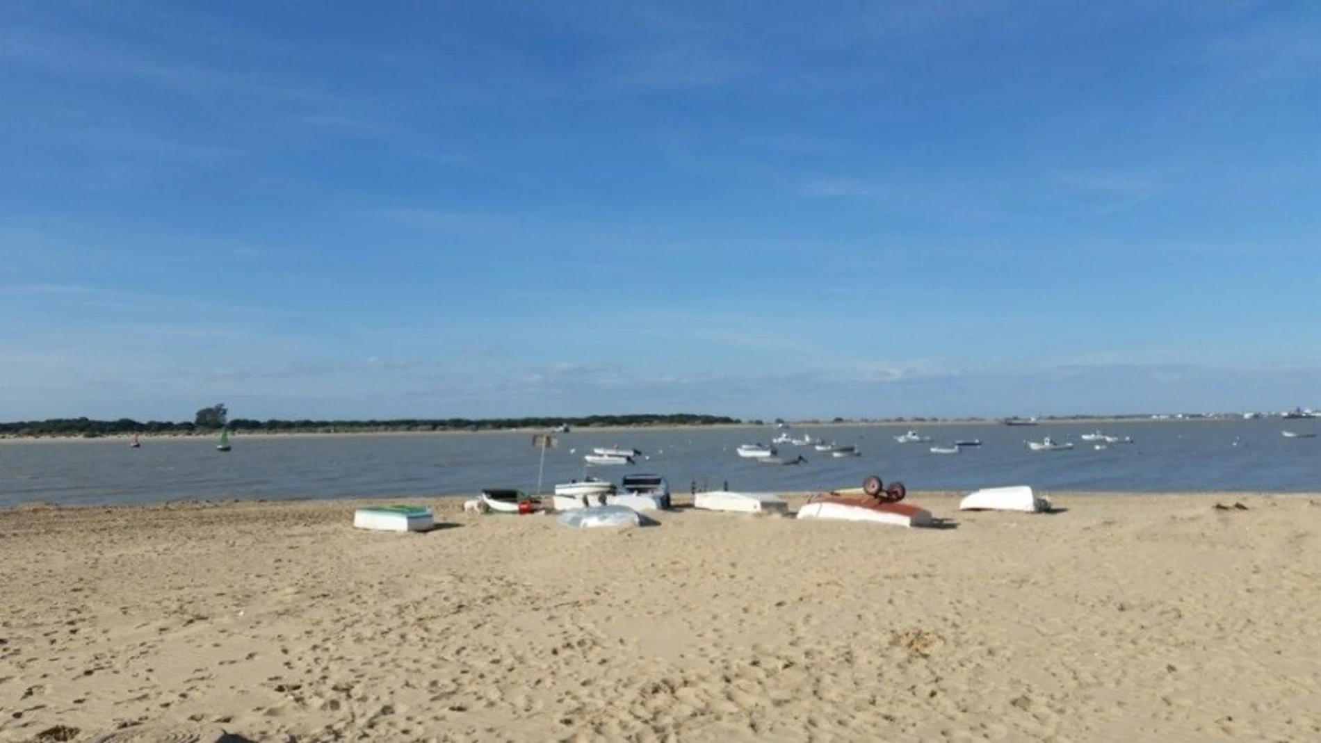 Desembocadura del río Guadalquivir en Sanlúcar de Barrameda (Cádiz)