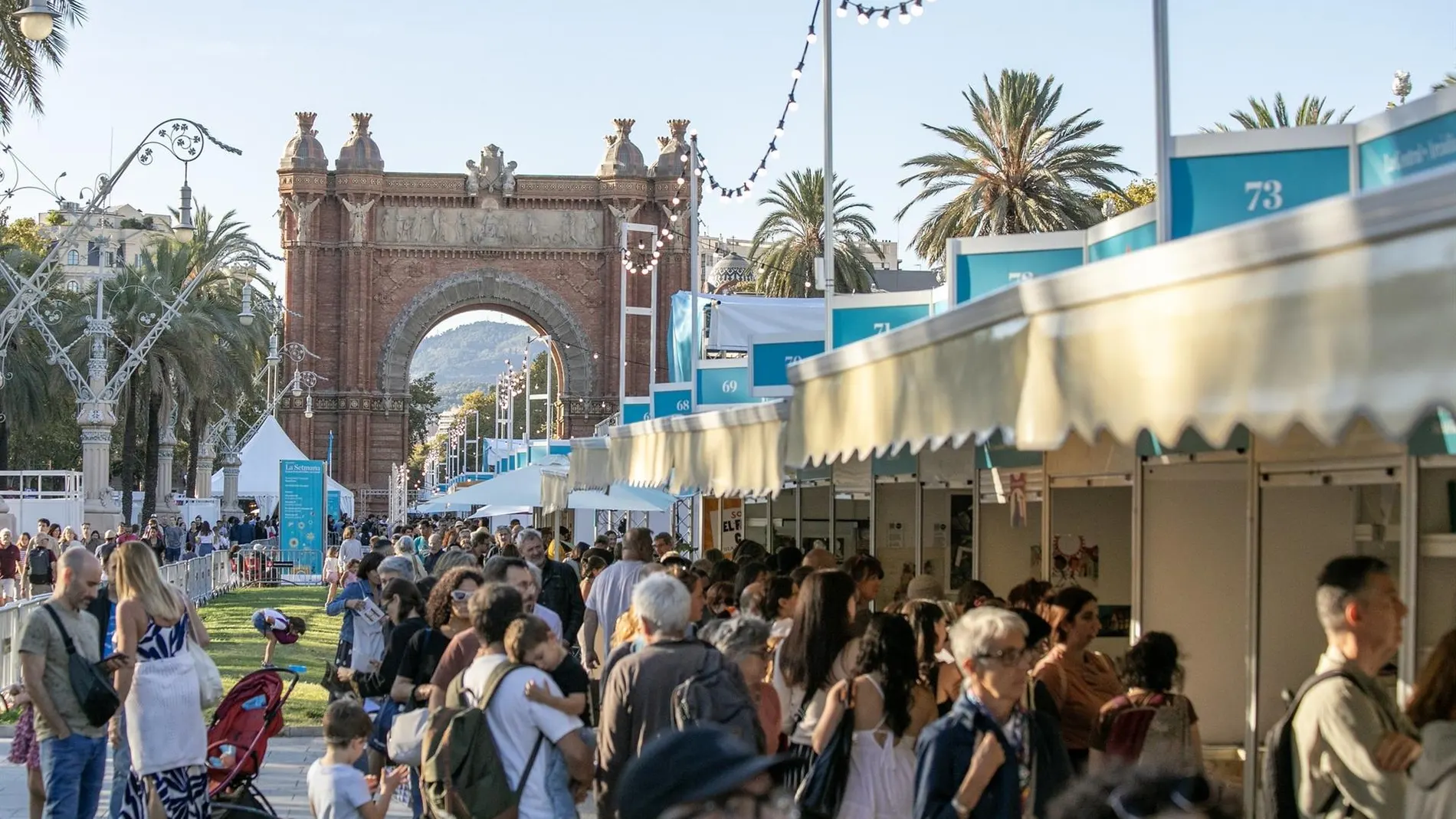 CATALUNYA.-La Setmana del Llibre en Català se mantendrá en el paseo Lluís Companys de Barcelona