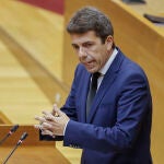 El president de la Generalitat, Carlos Mazón, comparece ante Les Corts