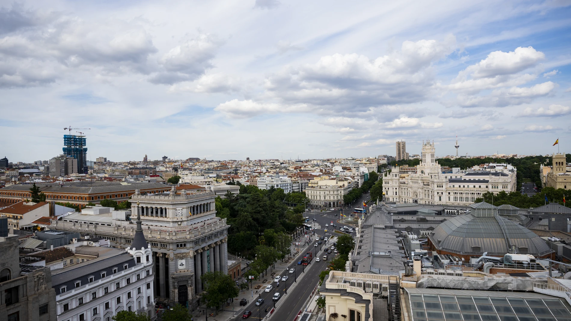 Vistas de Madrid desde la terraza del Circulo de Bellas Artes.