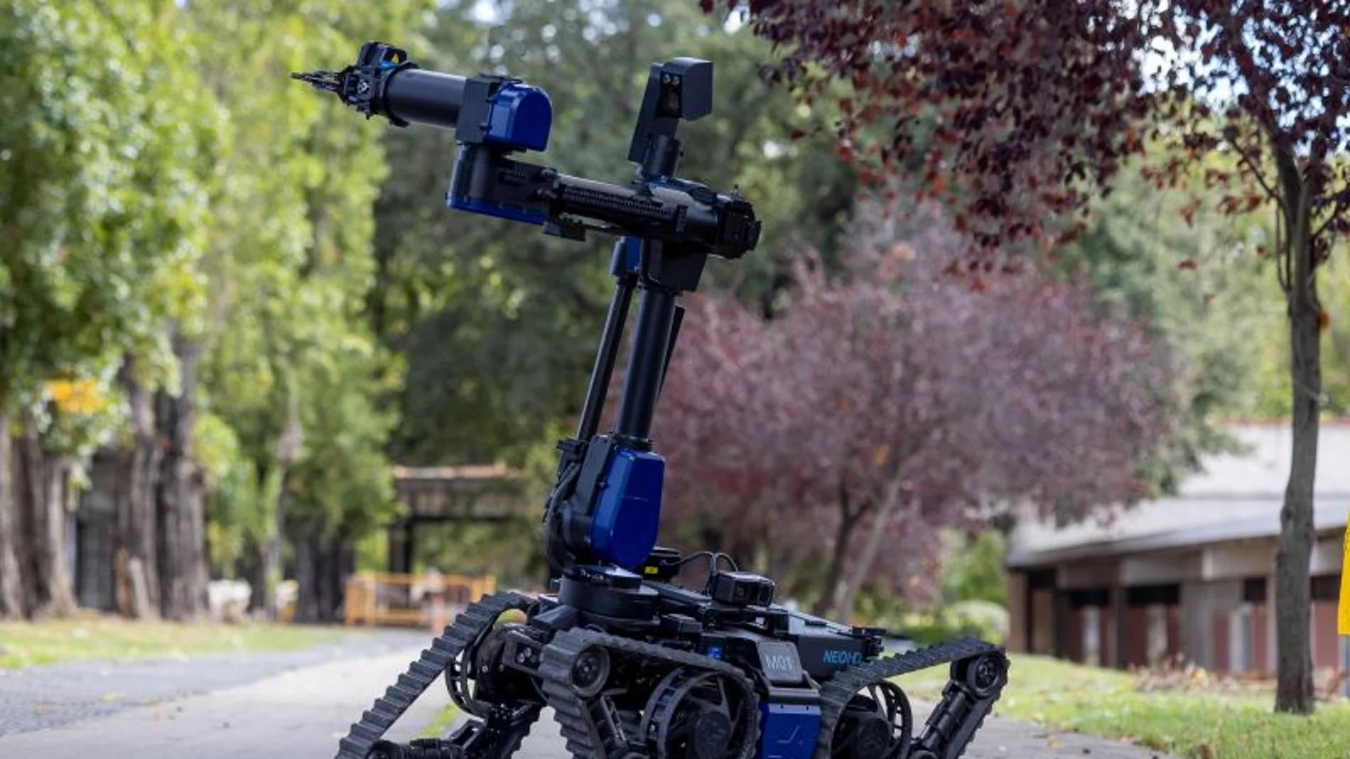 Robot “aunav.NEO HD” fabricado por Escribano