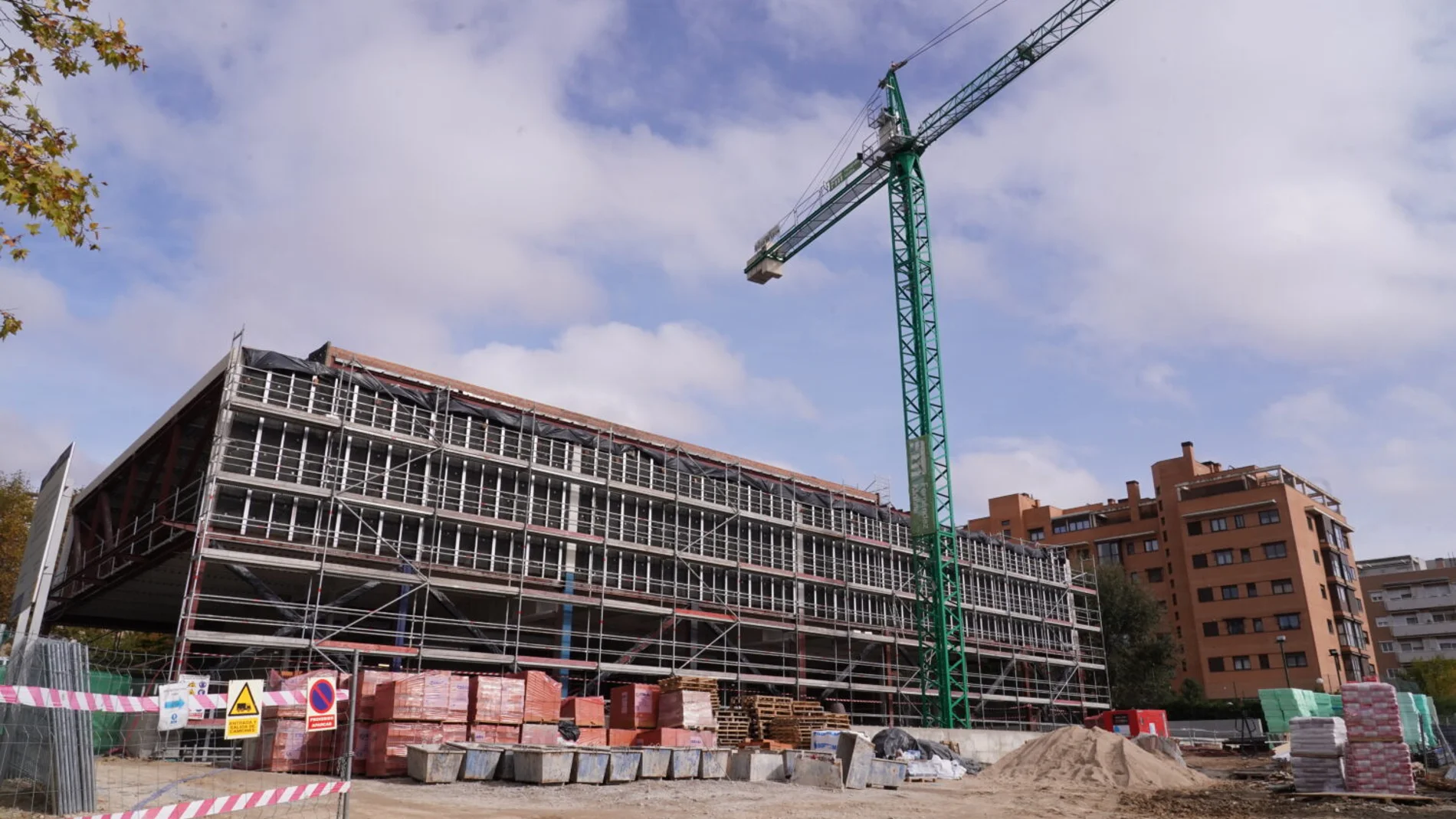 Estado actual de la nueva biblioteca de Carabanchel, actualmente en obras