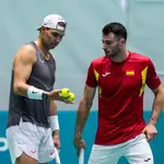 Rafael Nadal y Marcel Granollers en la jornada dominical de entrenamiento.