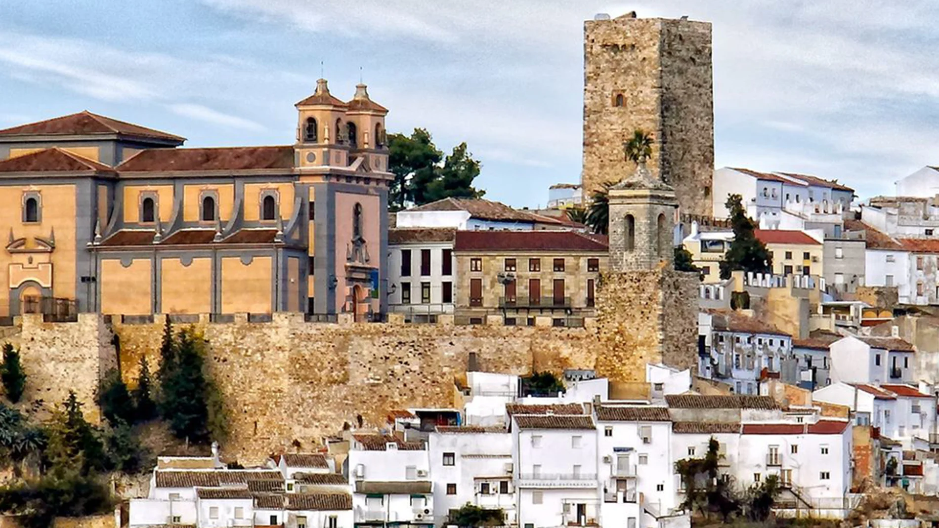 Su caso histórico esta declarado Bien de Interés Turístico