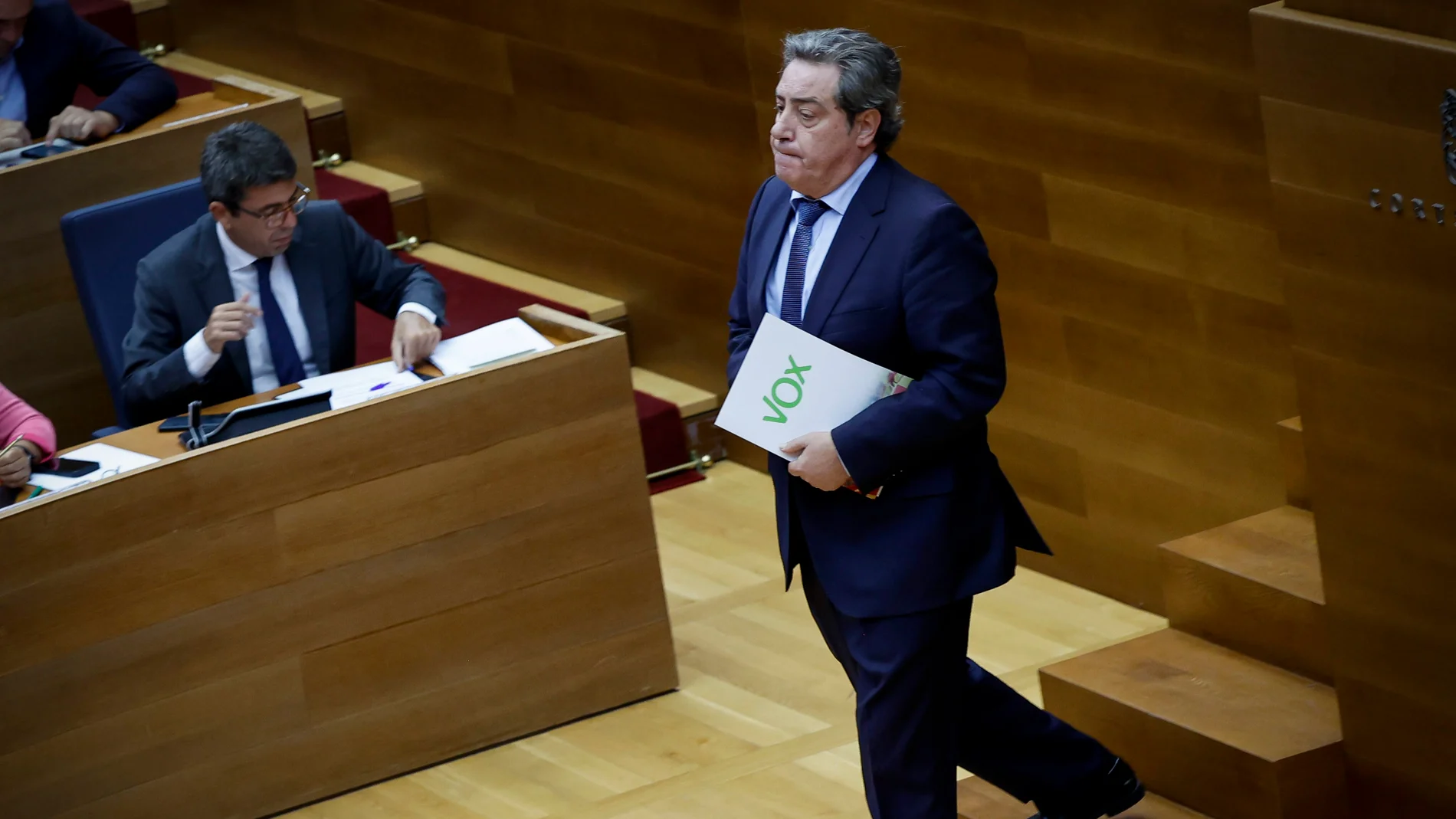El síndic de Vox, José María Llanos, en Les Corts