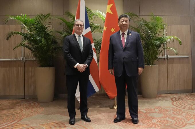 R.Unido/China.- Starmer y Xi abogan por una mayor cooperación entre Reino Unido y China durante el G20