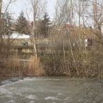 Rescatan a un hombre de las aguas del Bernesga en León