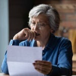 La estafa de la carta: la nueva forma de timar a las personas mayores 