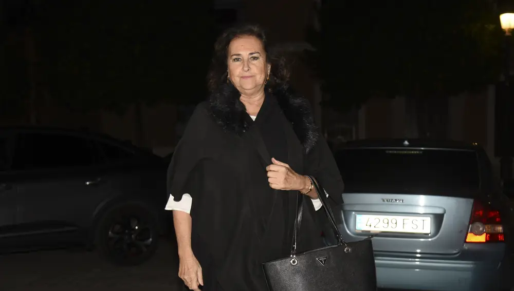 Carmen Tello en la misa funeral en honor a la duquesa de Alba por el décimo aniversario de su muerte