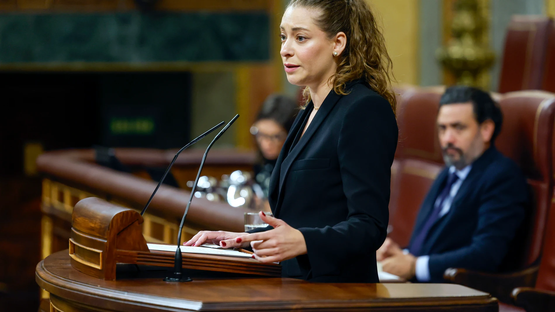 MADRID, 20/11/2024.- La diputada del PP Ester Muñoz de la Iglesia interviene tras la comparecencia de la vicepresidenta tercera del Gobierno, Teresa Ribera, este miércoles en el Congreso para ofrecer sus explicaciones sobre su gestión de la dana mientras sigue en el aire su nombramiento como vicepresidenta de la Comisión Europea por el veto del PP. EFE/ Mariscal
